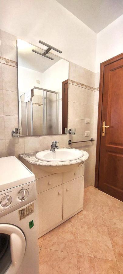 Loft Vicino Al Porto Appartement *
